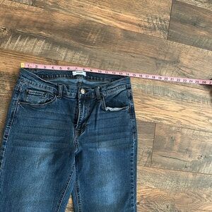 Ankle length jeans by Kenzie.